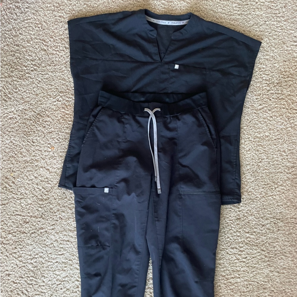 Fabletics Black scrub set